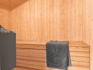 Holiday Home Barne - 4km from the sea by Interhome - 6