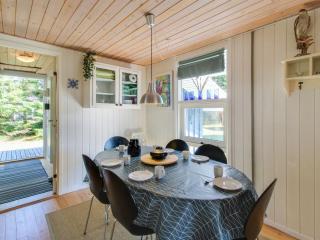 Holiday Home Antoinette - 500m from the sea by Interhome - 6