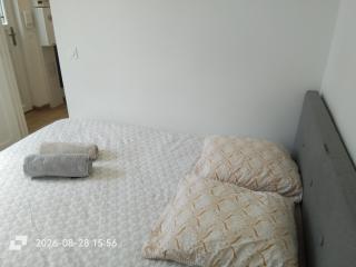 Villa des Roses - Appart T2, 32m2, RDC, vue sur jardin, "Le chic" - 8