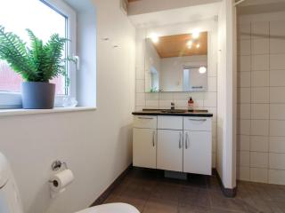 Apartment Hariett - 900m from the sea by Interhome - 8