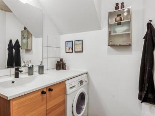 Apartment Jören - 700m from the sea by Interhome - 5