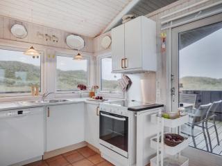 Holiday Home Eri - 300m from the sea by Interhome - 4
