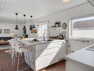 Holiday Home Marjon - 400m from the sea by Interhome - 7