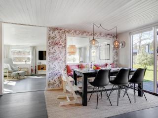 Holiday Home Sveina - 600m from the sea by Interhome - 3