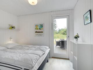 Holiday Home Thilde - 800m from the sea by Interhome - 5