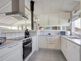 Holiday Home Serine - 800m from the sea by Interhome - 5