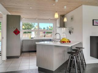 Holiday Home Swipdagh - 500m from the sea by Interhome - 3