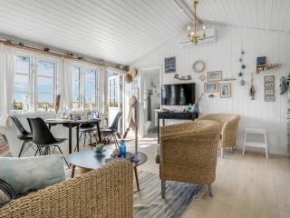 Holiday Home Stintje - 20m from the sea by Interhome - 9