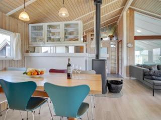 Holiday Home Hermund - 110m from the sea by Interhome - 6