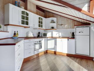 Holiday Home Thurir - 4km from the sea by Interhome - 2