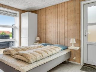 Holiday Home Alfuin - 500m from the sea by Interhome - 3