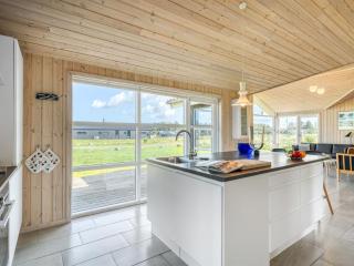 Holiday Home Engelina - 1-3km from the sea by Interhome - 7