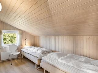 Holiday Home Otta - 779m from the sea by Interhome - 1