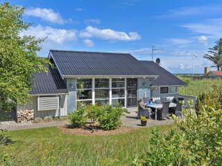 Holiday Home Mathias - 625m from the sea by Interhome - 8