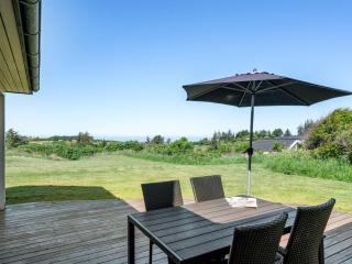 Holiday Home Swarthofthi - 1-5km from the sea by Interhome - 9