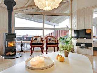 Holiday Home Lien - 160m from the sea by Interhome - 2