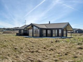 Holiday Home Tjarko - 100m from the sea by Interhome - 0