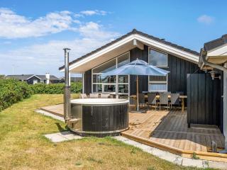 Holiday Home Lex - 150m from the sea by Interhome - 0