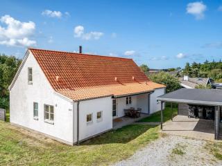 Holiday Home Marijanne - 500m from the sea by Interhome - 0