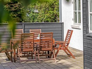 Holiday Home Marijanne - 500m from the sea by Interhome - 2