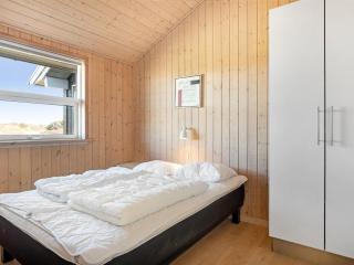 Holiday Home Sirkka - 902m from the sea by Interhome - 1