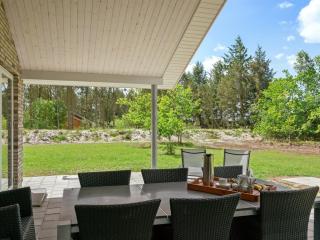 Holiday Home Alona - 250m from the sea by Interhome - 2