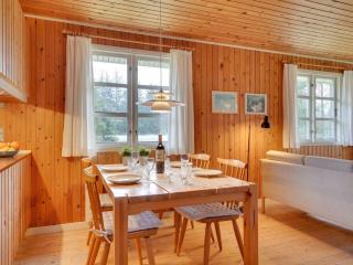 Holiday Home Gizelle - 1-5km from the sea by Interhome - 4