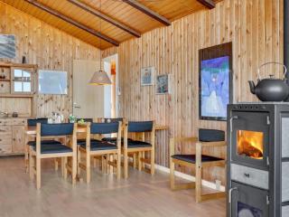 Holiday Home Thrineke - 200m from the sea by Interhome - 3