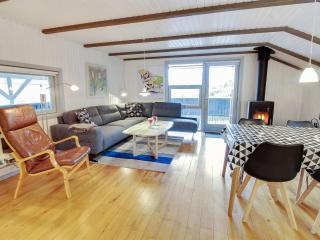 Holiday Home Igilfar - 700m from the sea by Interhome - 2