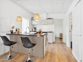 Holiday Home Thorlaf - 200m from the sea by Interhome - 4