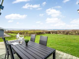 Holiday Home Kirsa - 200m to the fjord by Interhome - 7