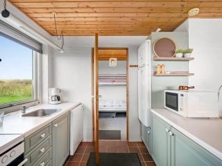 Holiday Home Kirsa - 200m to the fjord by Interhome - 1