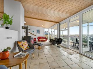 Holiday Home Emelin - 475m from the sea by Interhome - 4