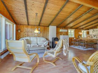 Holiday Home Kaarle - 400m to the fjord by Interhome - 5