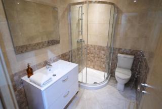 City Center Apartment with Garden and Private Parking - 7