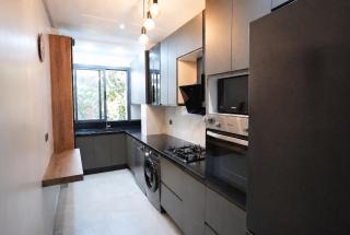 City Center Apartment with Garden and Private Parking - 4