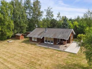 Holiday Home Aase - 950m from the sea by Interhome - 9