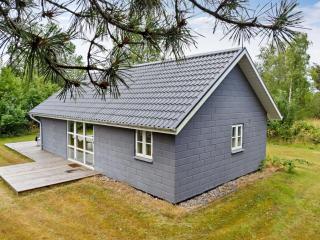 Holiday Home Haghbarth - 400m from the sea by Interhome - 7
