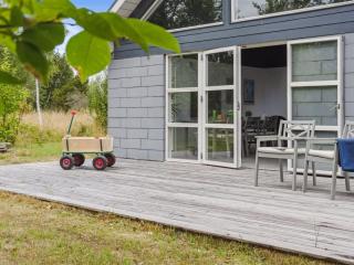 Holiday Home Haghbarth - 400m from the sea by Interhome - 6