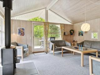 Holiday Home Eini - 500m from the sea by Interhome - 8