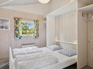 Holiday Home Eini - 500m from the sea by Interhome - 6