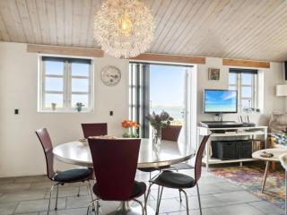 Holiday Home Tameka - 10m to the fjord by Interhome - 7