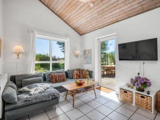 Holiday Home Anniesette - 1-5km from the sea by Interhome - 5