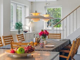 Holiday Home Esme - 30m from the sea by Interhome - 3