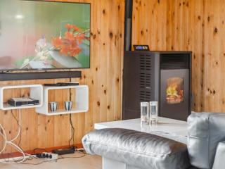Holiday Home Wolter - 700m from the sea by Interhome - 4