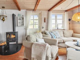 Holiday Home Sander - 10m to the fjord by Interhome - 9