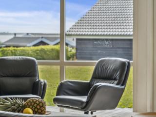Holiday Home Geeske - 150m from the sea by Interhome - 3