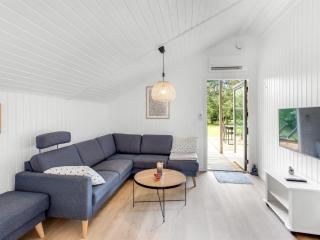Holiday Home Frender - 800m to the fjord by Interhome - 1
