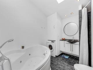 Holiday Home Albertina - 300m to the fjord by Interhome - 8