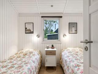Holiday Home Imre - 300m from the sea by Interhome - 3